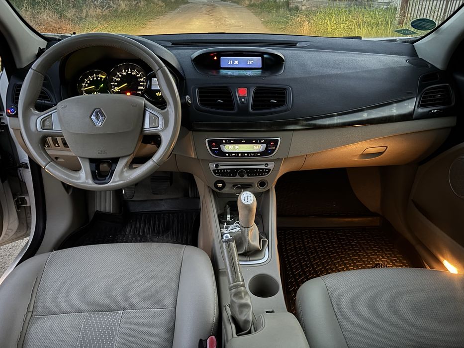 Renault fluence 1.6 16v gpl 2011 euro 5