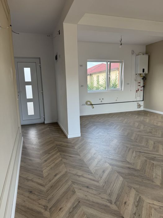 Casa cu 3 camere p+1 cu gradina