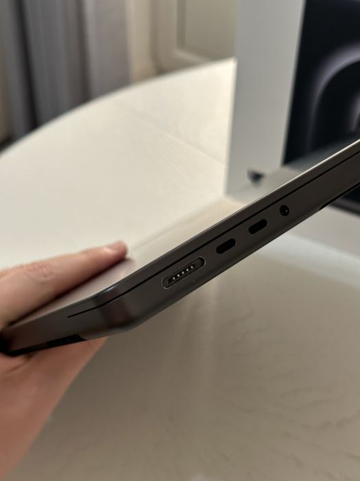 MacBook M3 Pro 18/512gb 2023