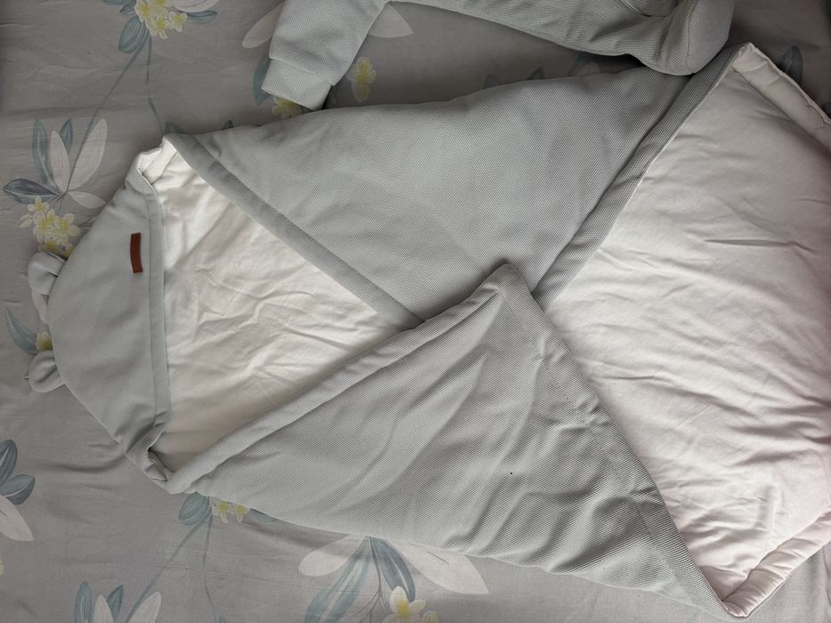 Продам конверт на выписку