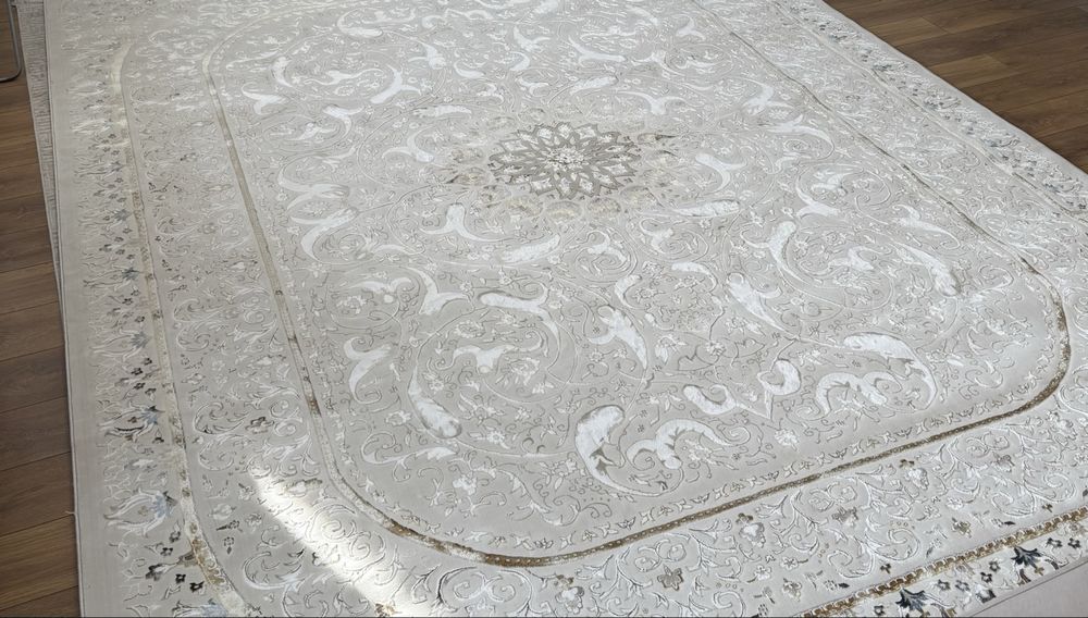 Продам новый ковер