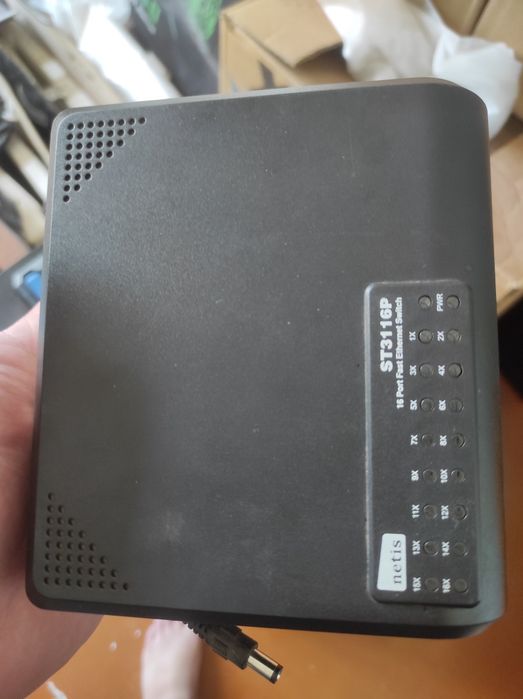 Свитч хаб 16port