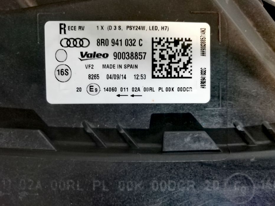 Фар Фарове за Audi Q5 / Ауди Кю5 AFS Bi-Xenon Led Facelift.