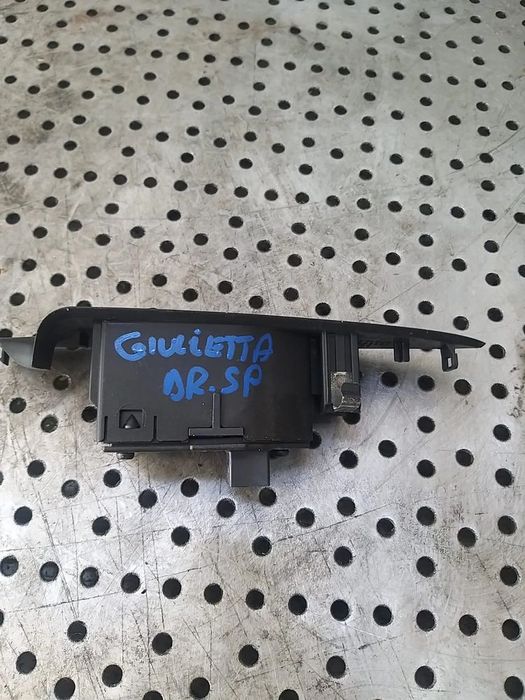 Buton geam electric dreapta spate alfa romeo giulietta 940 156094790