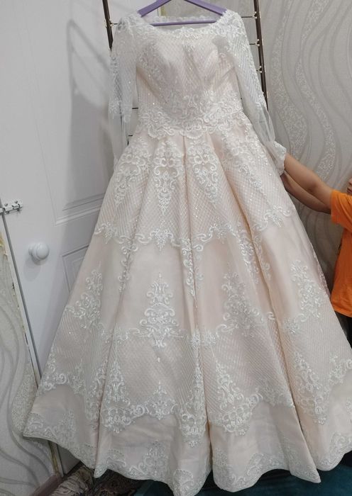 Свадебные платья