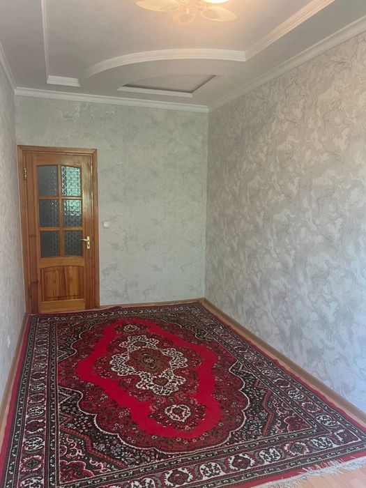 Срочно ! Чиланзар 3. Торговый центр. Продажа 2 х комнатная