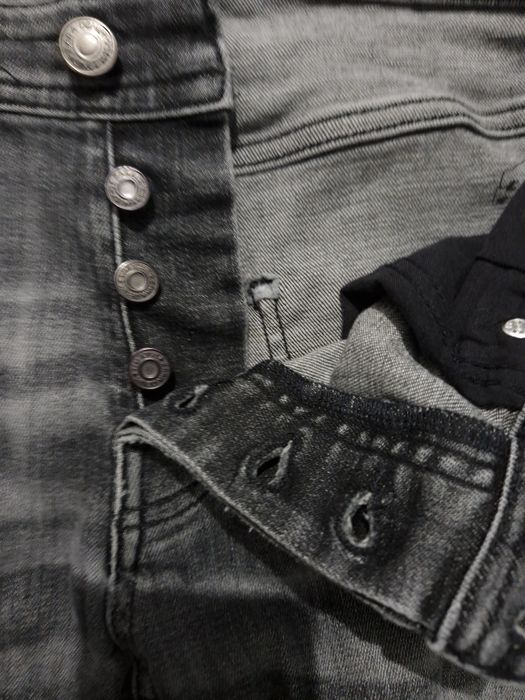 Blugi zara mărimea 38