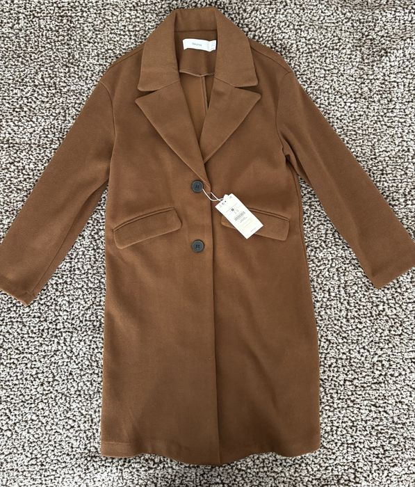 Кафяво палто Bershka