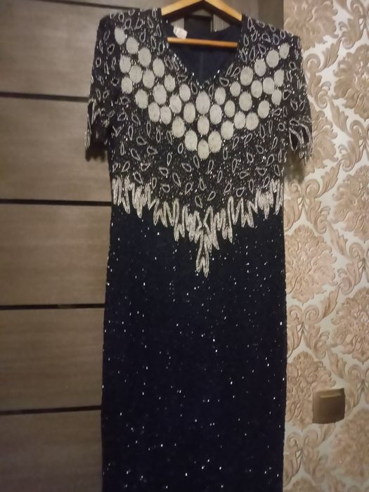 Женская одежда вечернее платье 46р 48р