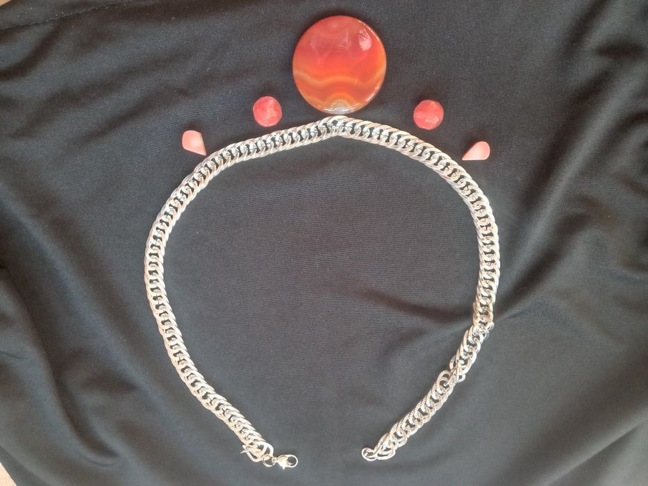 Продам украшения натуральные камни