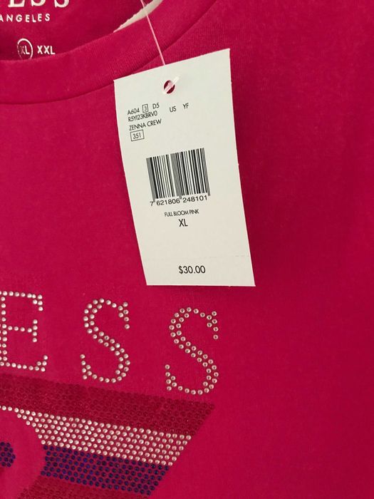 Нова оригинална тениска Guess