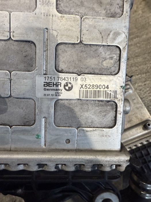 Водни Кулери bmw m5 f10 m6 f06 f12 f13 бмв м5 ф10 м6 ф06 ф12 ф13 кулер