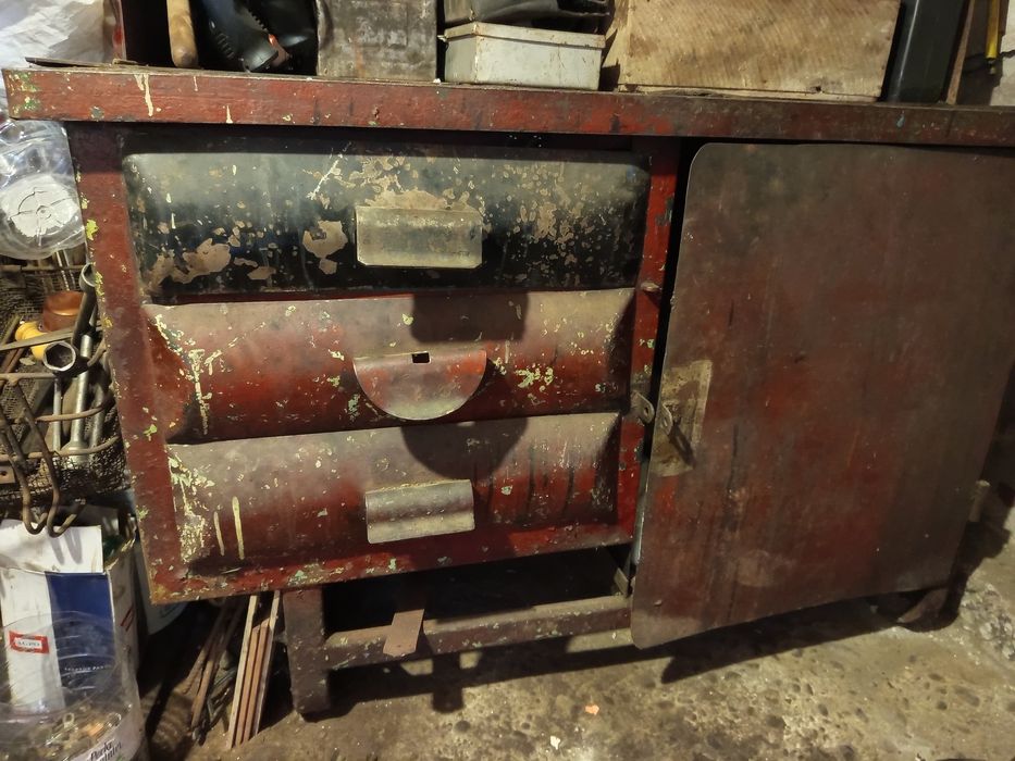 Vând piese motor tractor