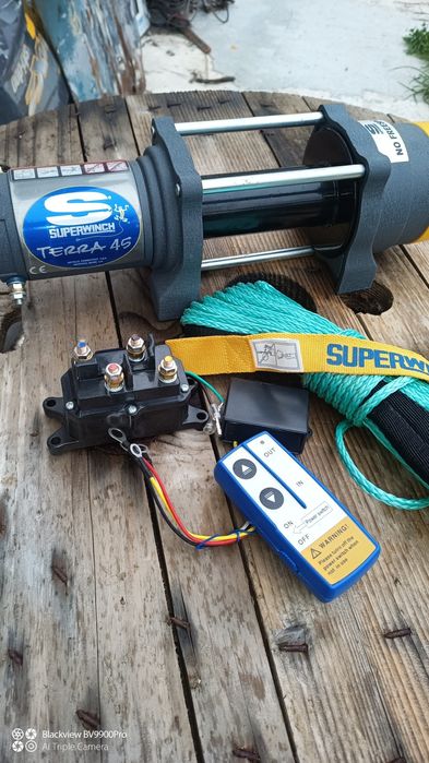 Лебедка Super winch 12v  Нова