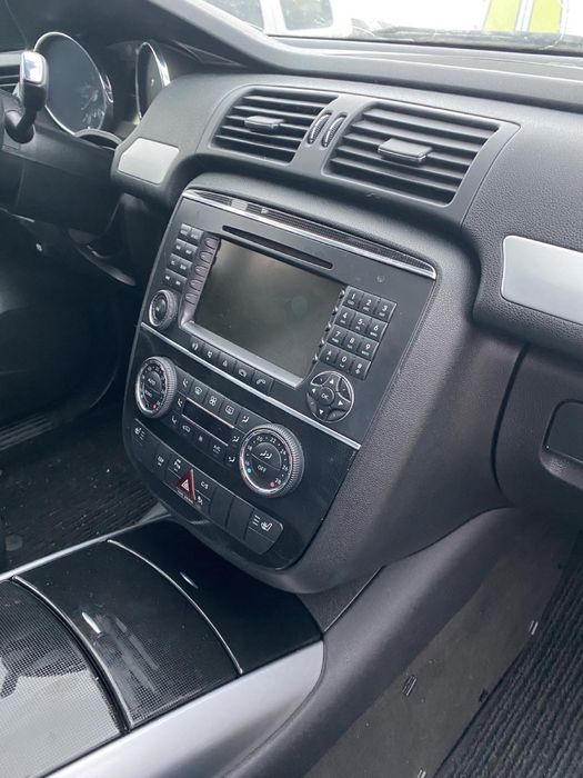 Mercedes R-class 350 benz 2008г на части