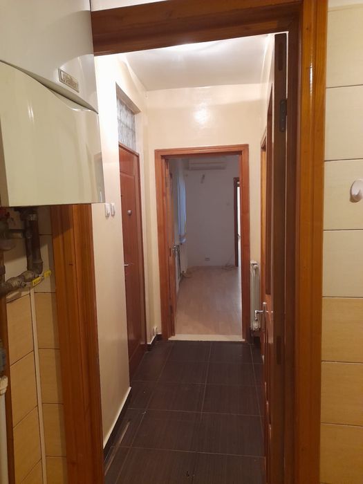 Casă 2 camere de închiriat – centrală proprie, Sector 2