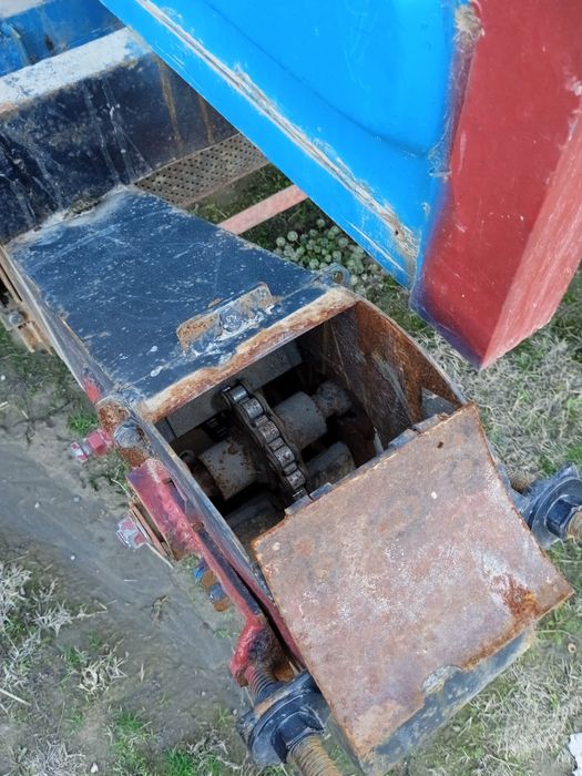 Makayi chiqargich aparat sotiladi sroshni pul kerak bolgani uchun rasi