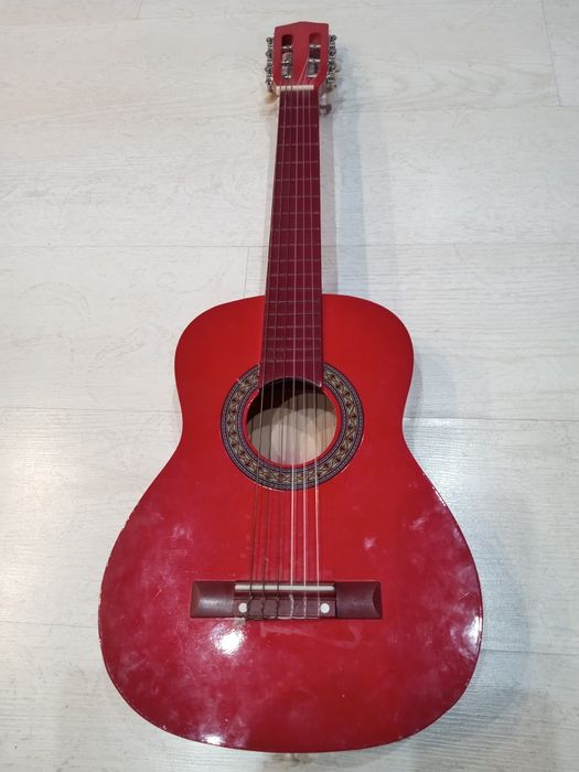 Детски играчки и детска китараа