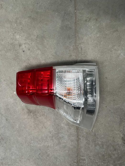 Оригинален ляв Стоп за Toyota Land Cruiser 150 Prado 2010-2017