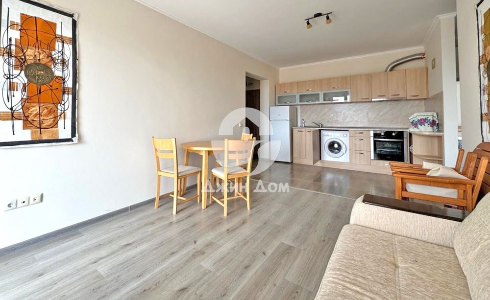 Продава се Двустаен апартамент в к.к. Слънчев бряг - 66 кв.м за 1440 €/кв.м - Снимка #2