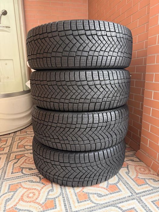 Шины Pirelli 265/65/R17 (в новом состоянии)