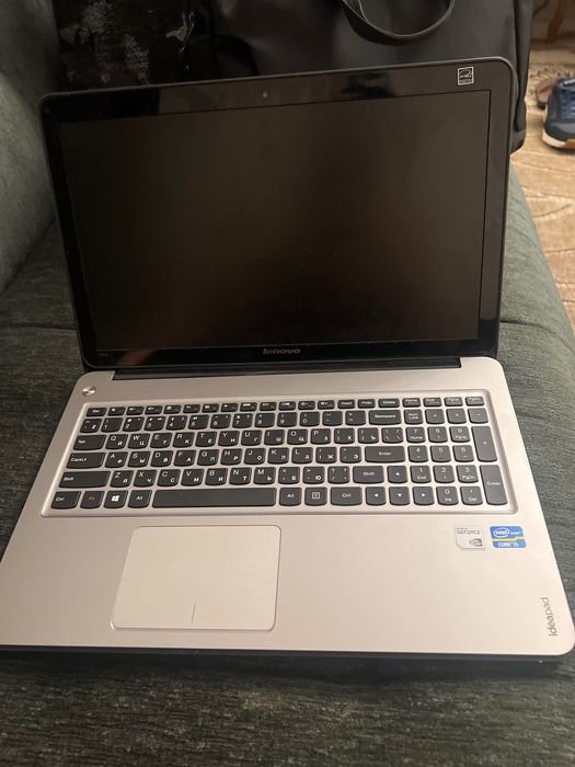 Продам ноутбуки на запчасти