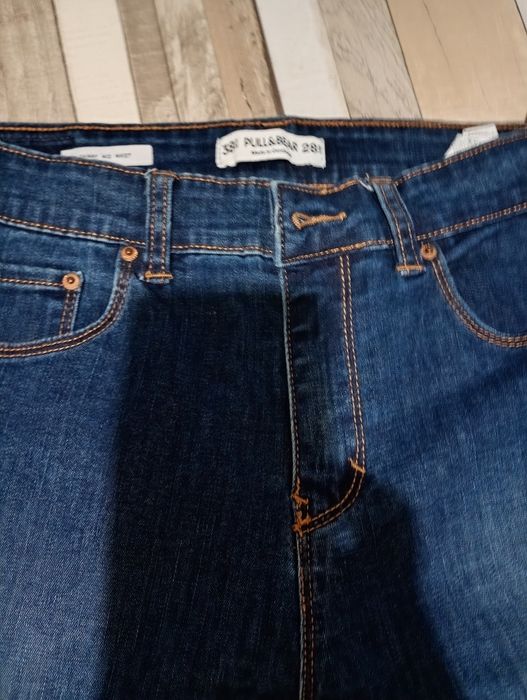 De vânzare blugi elastici dama PULL BEAR