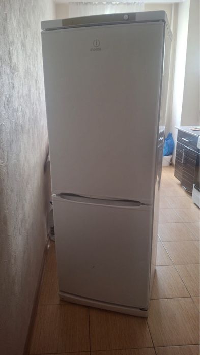 Рабочий холодильник