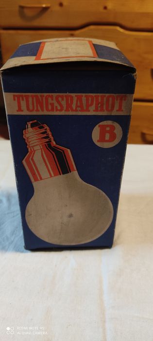 Фото лампи Tungsram 500 W