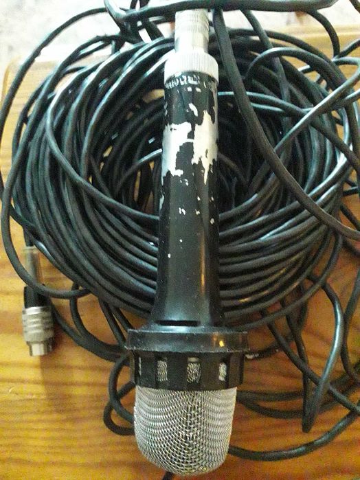 микрофон с длппым проводом