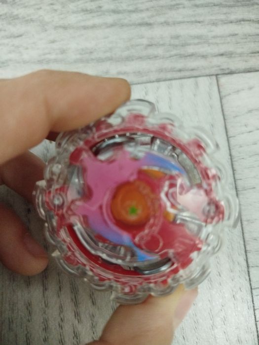 Блей Блейды много