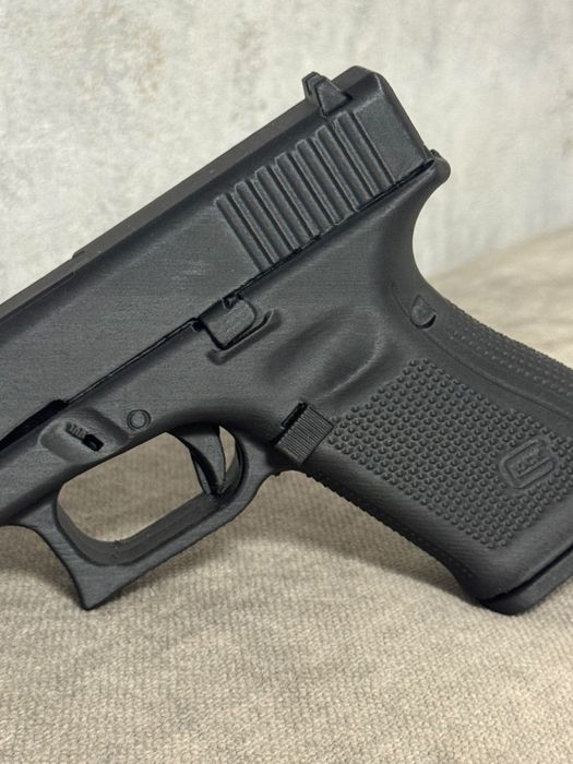 Pistol Glock 19 printat 3D