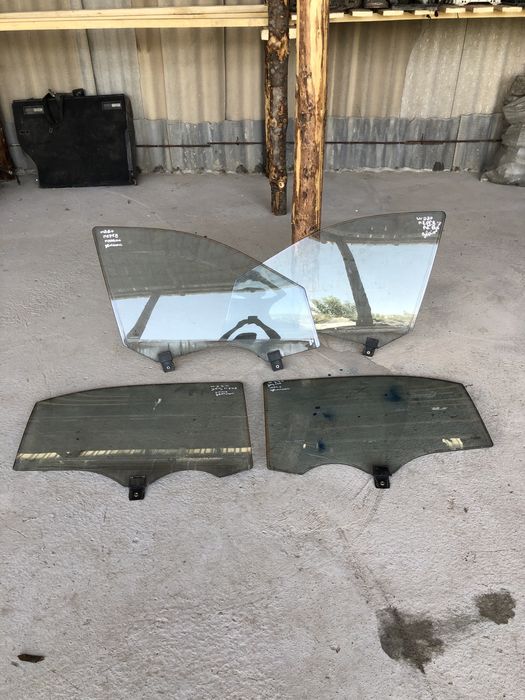 Стёкла на w220 мерседес