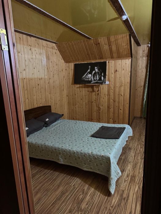 Сдам 2 котеджа посуточно на пристани