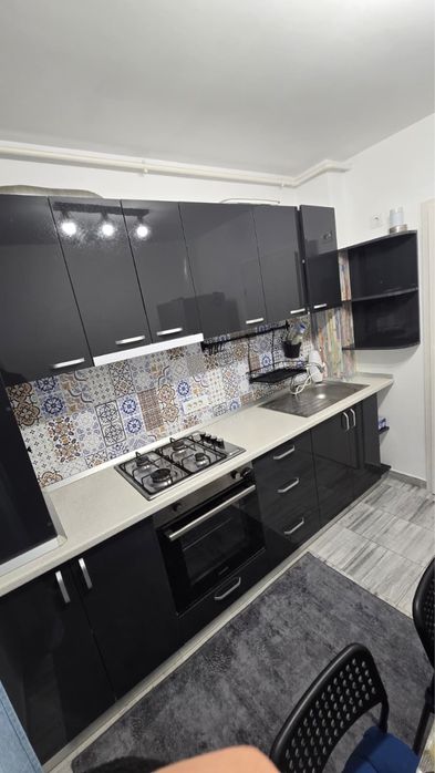 Inchiriez apartament 2 camere