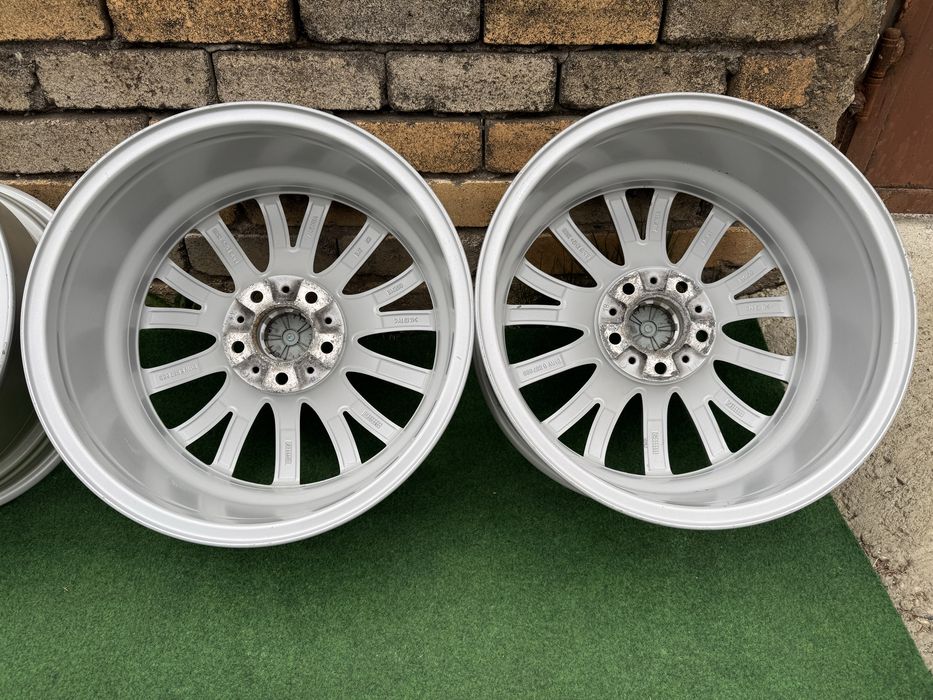 4 броя Джанти БМВ BMW Style 454 18 цола за F10 F11 F12 F01 GT F07 e90