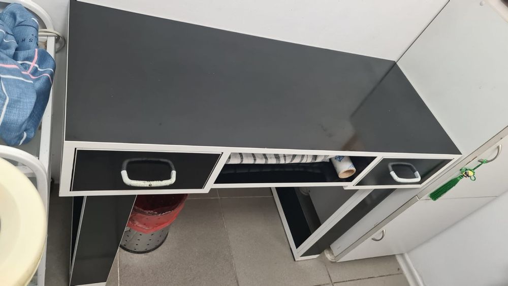 Продам мебель для салона красоты