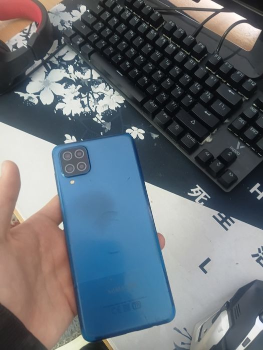 Samsung galaxy a12