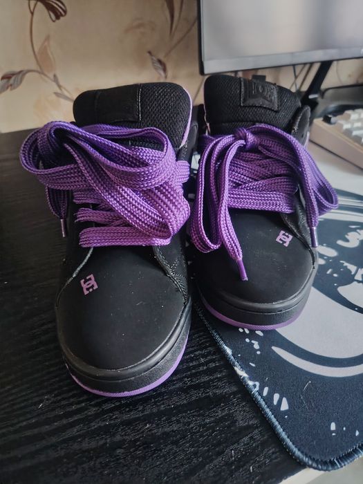 DC кроссовки 38 размер новые