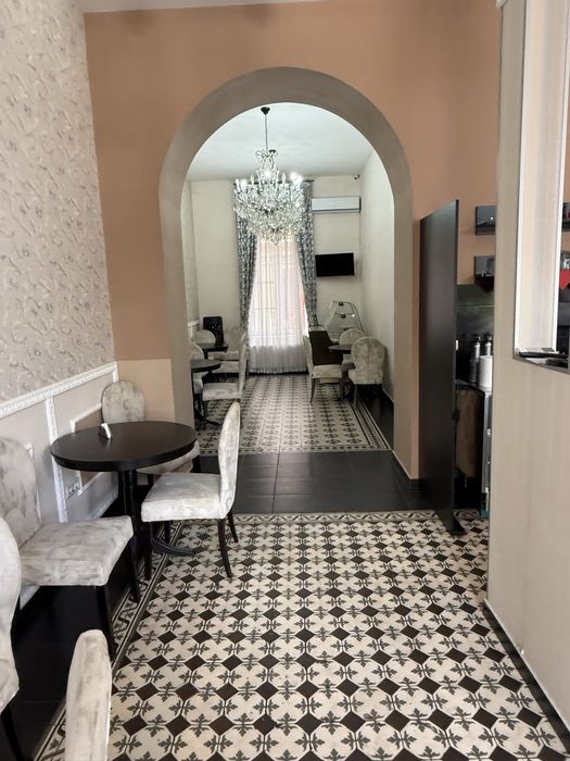 OPORTUNITATE RARA !!De inchiriat o locatie excelenta ultracentral !