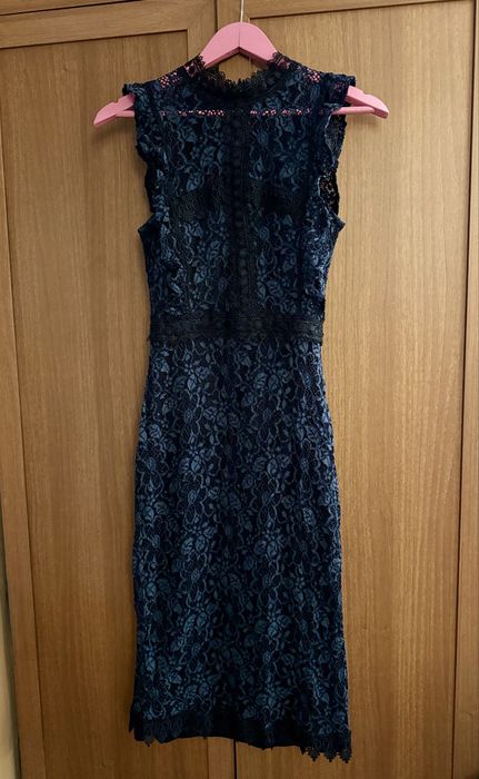 Кружевное платье Zara