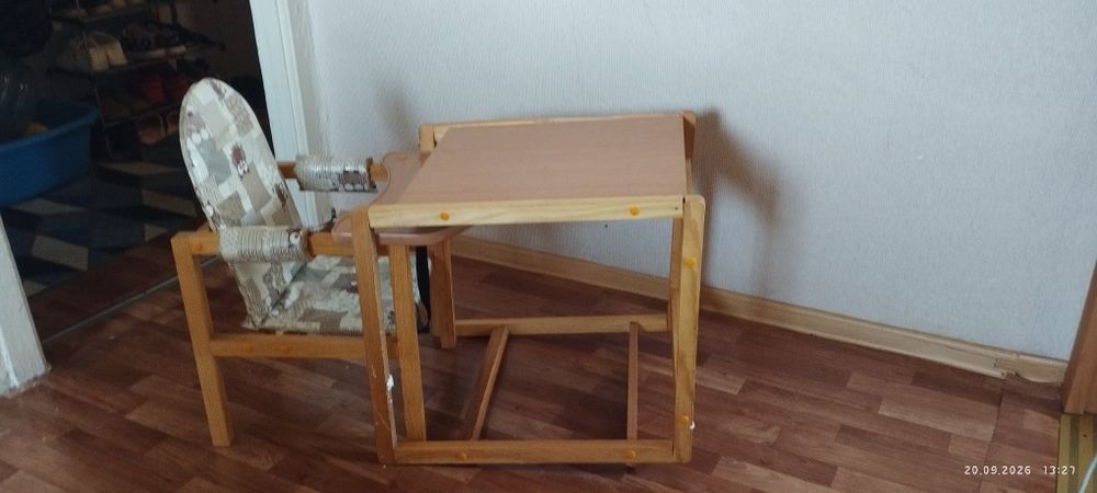 Продам детский стул