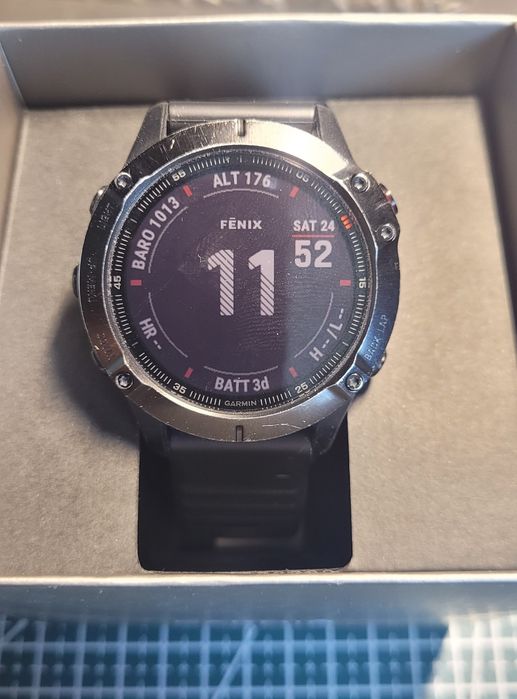 Garmin Fenix 6 Pro + curea originala nouă.