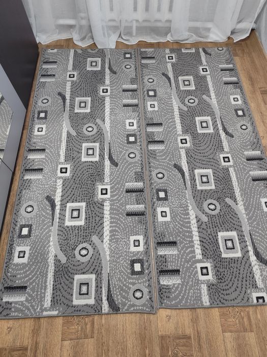 Продам ковровые дорожки