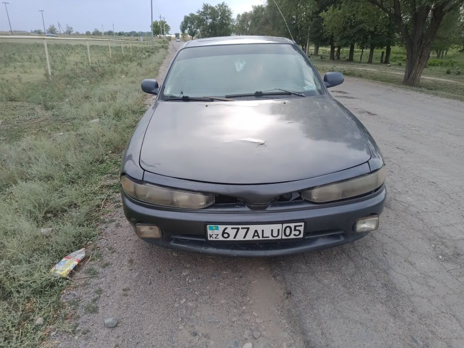 Продам автомобиль Митсубиси галанд