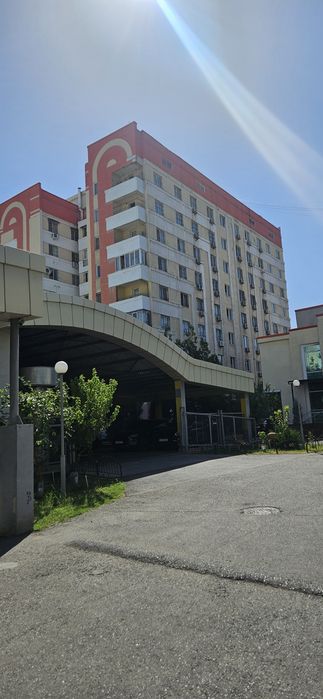 Квартира в хорошем месте. Ор-р  Турин. Закрытый,охраняемый ,тихий двор