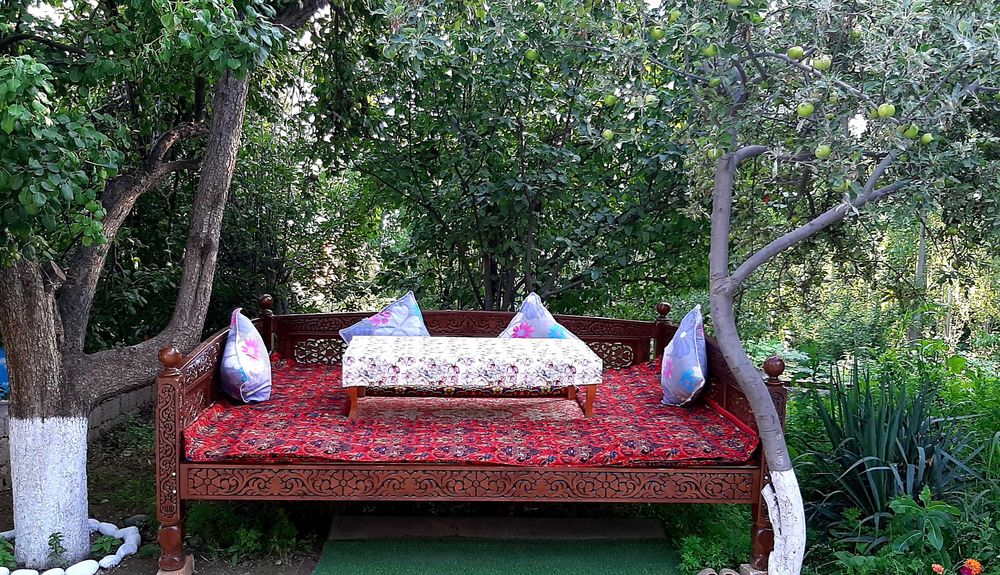 Дача на горах по низкой цене