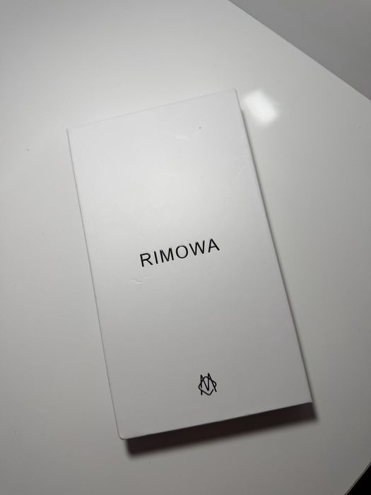 Rimowa Case- Iphone 17 pro/ 17 pro max
