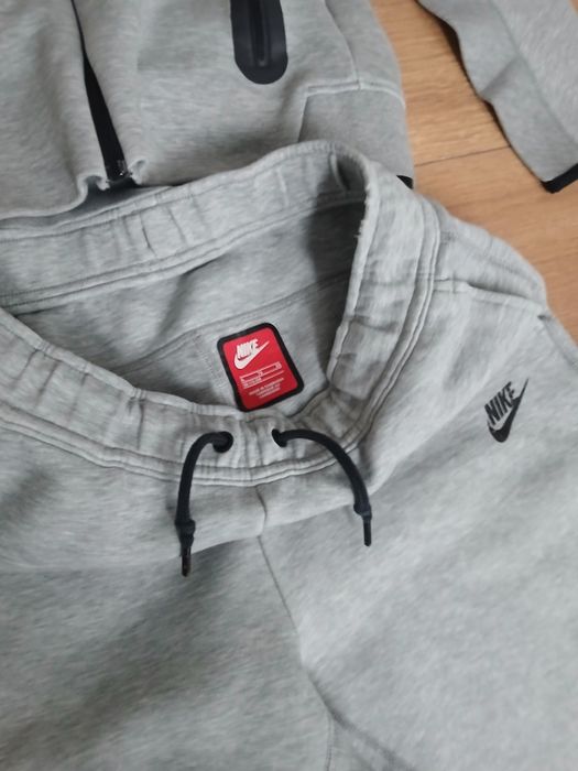 Nike Tech Fleece 2025