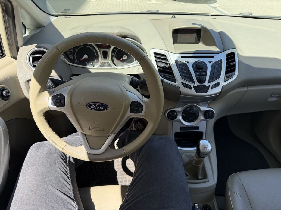 Ford fiesta 1.4 benzina